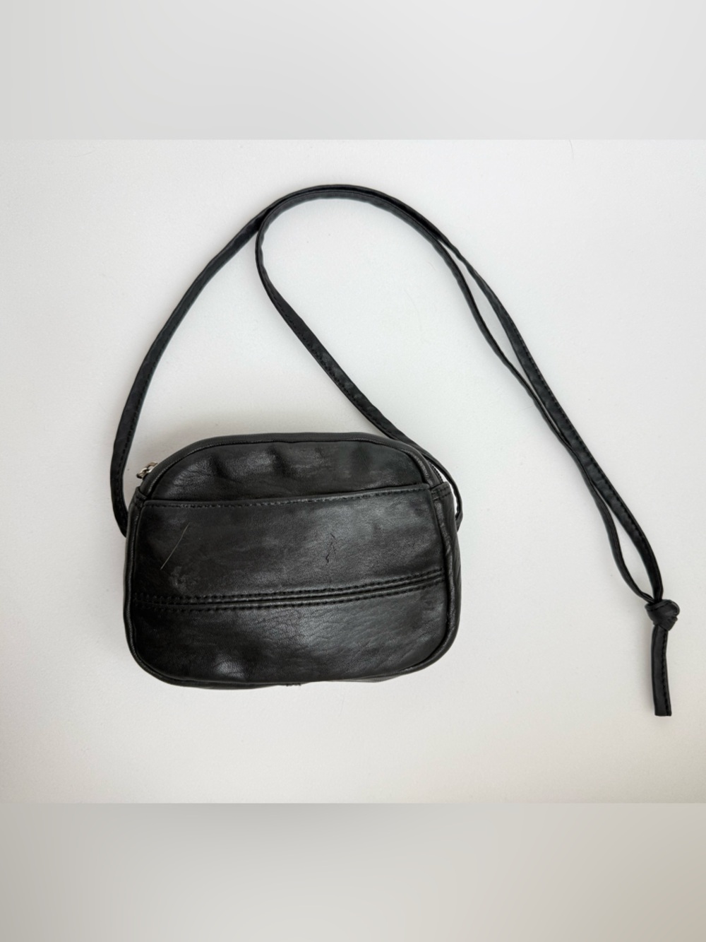 Vintage Wilsons Leather Black Genuine Leather Crossbody Bag Small